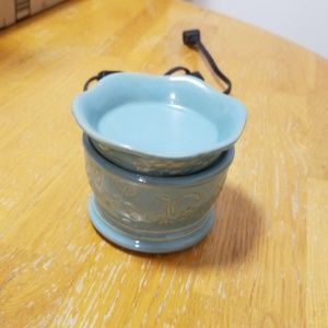 Scentsy Element warmer- Carrey